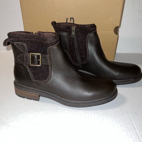 Ugg Boot - Picture 8 of 16